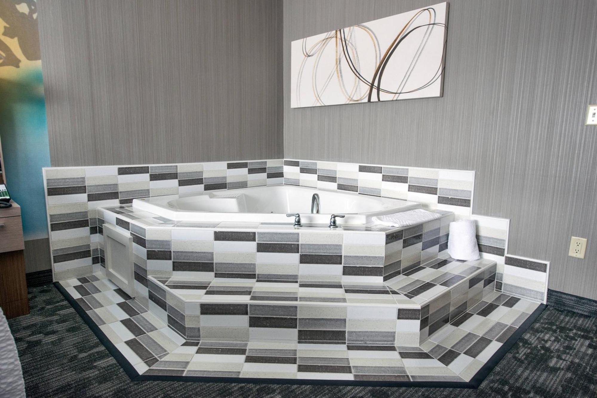 Courtyard By Marriott Norwich Hotel Luaran gambar